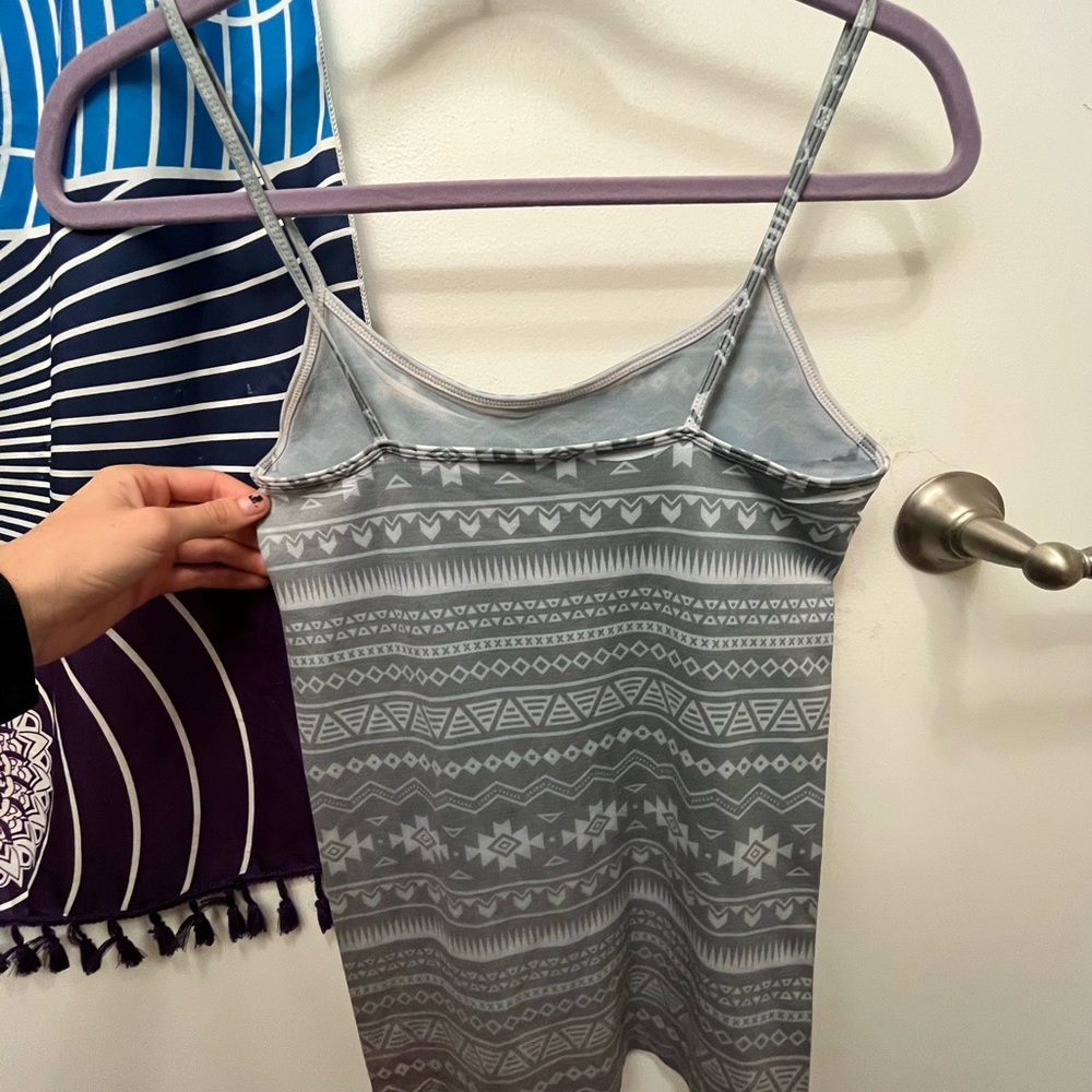 Gray Patterned Tank Top - Picture 2 of 2
